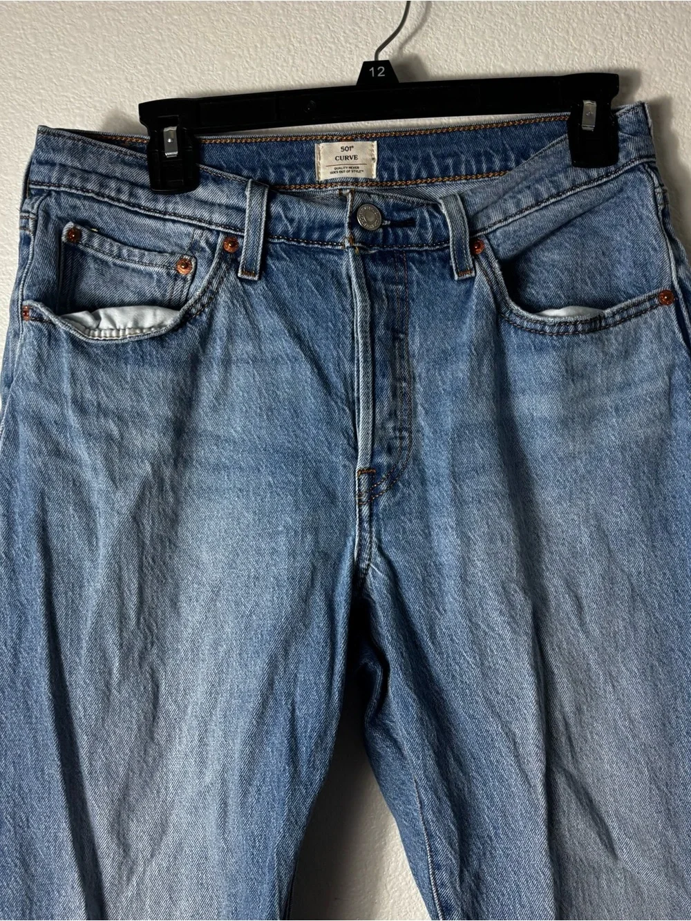 Levi’s 501 Curve Straight Leg Jeans Women’s W30 L30 Medium Wash